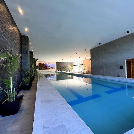 Luxury 3Br Apartment W Pool, Spa & Stunning Views Puebla de Zaragoza Esterno foto