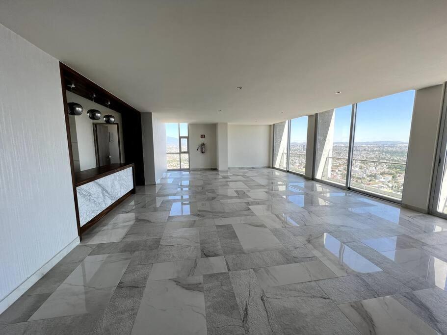 Luxury 3Br Apartment W Pool, Spa & Stunning Views Puebla de Zaragoza Esterno foto