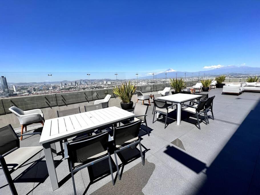 Luxury 3Br Apartment W Pool, Spa & Stunning Views Puebla de Zaragoza Esterno foto
