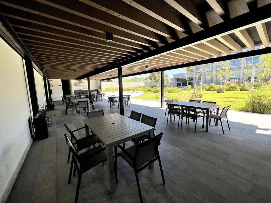 Luxury 3Br Apartment W Pool, Spa & Stunning Views Puebla de Zaragoza Esterno foto